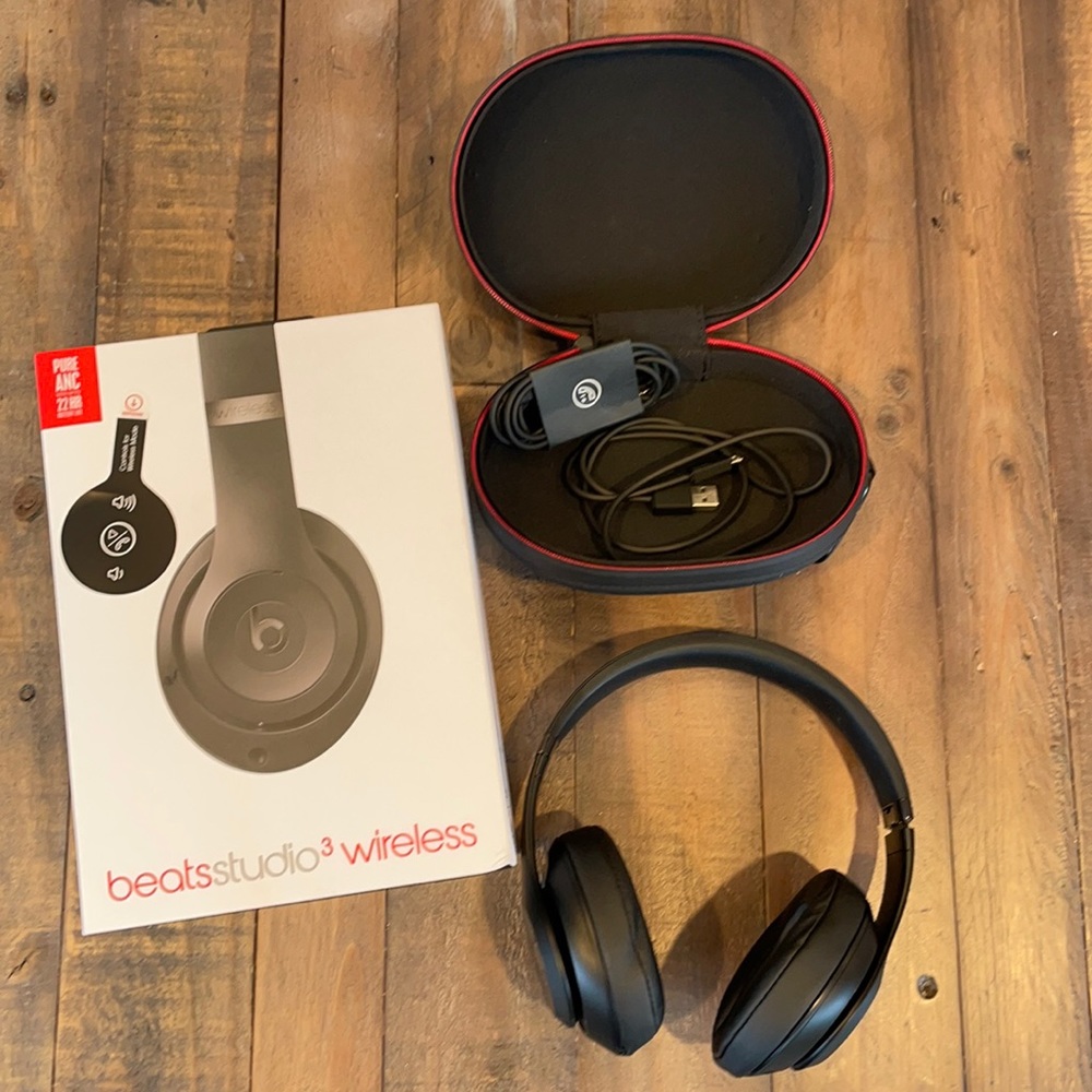 Beats wireless headphones